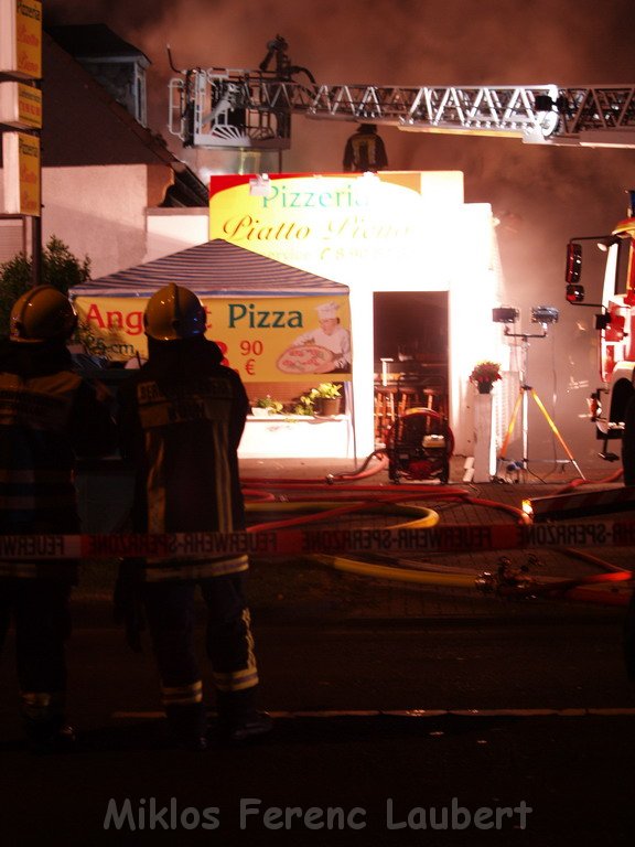 Brand Pizzeria Koeln Ostheim Roesratherstr  P051.JPG